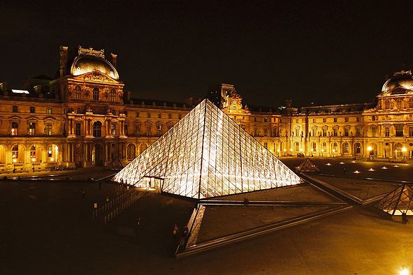 Louvre – viện bảo tàng hấp dẫn nhất thế giới